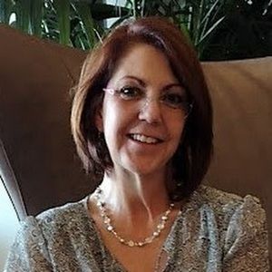 Meet your Posher, Ronna